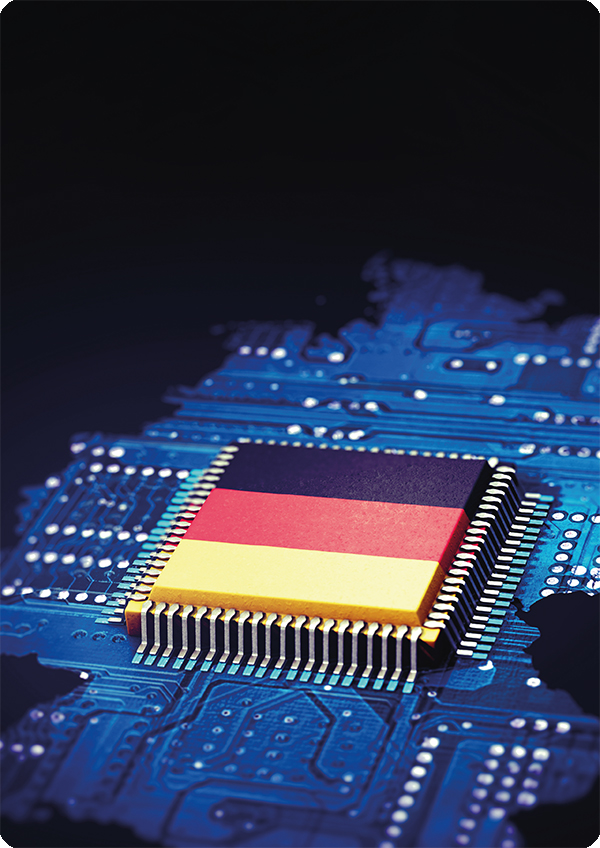 Grafik eines IT-Boards in Form einer Deutschlandkarte mit aufgesetztem Baustein in den Farben der Deutschlandfahne
